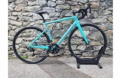 Vélo De Route Specialized Tarmac SL6 Sport 2022